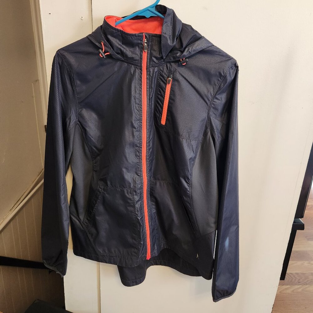 New with tags Size medium light jacket